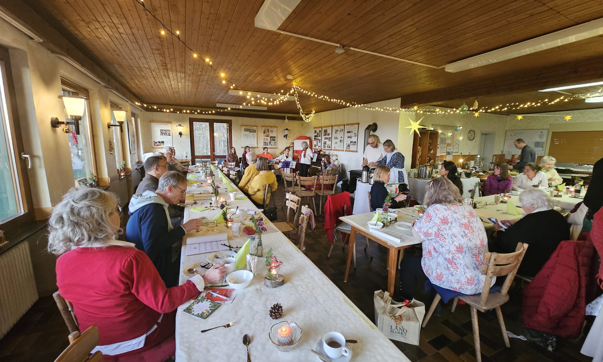 Ort der Meditation in Bad Soden-Salmünster mit Weltmeditationstag und Adventssingen mit Geschichtsnachmittag